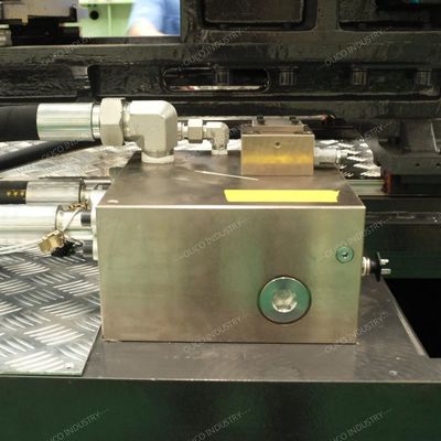 650T Outdoor Food Street  Large Plastic Dustbins Injection Molding Machine